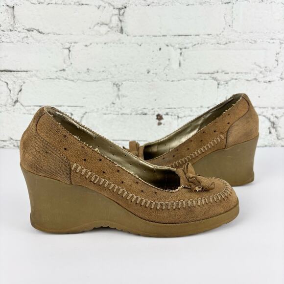 Vintage 90’s Y2K Bongo Faux Suede Wedge Platforms - Picture 10 of 11